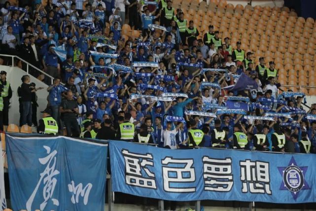 2022年7月20日，布雷默带着意甲最佳后卫的头衔来到斑马军团，并渴望在此证明自己的价值。